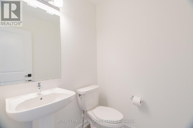 Photo - 90 Osler St