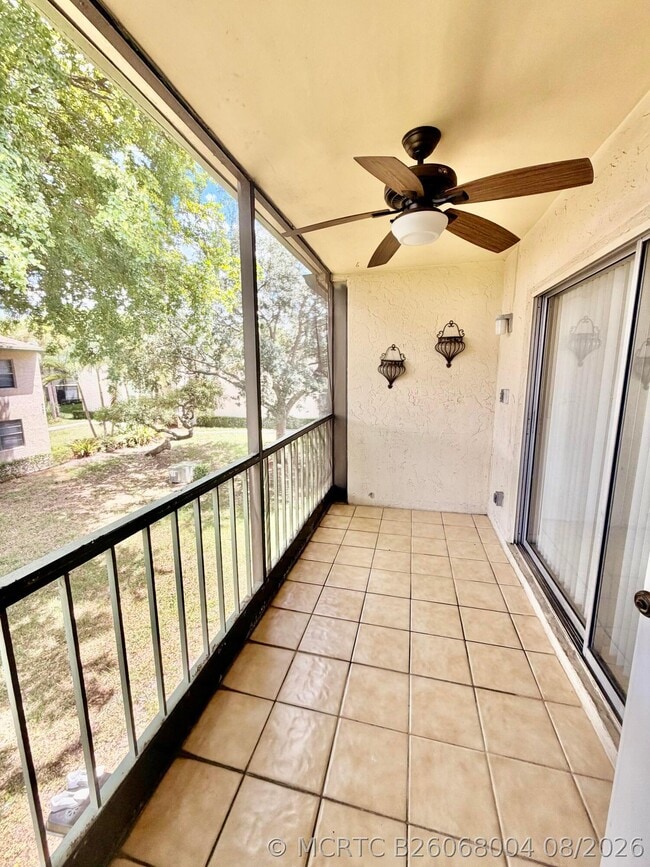 4159 NW 90th Ave Unit 204
