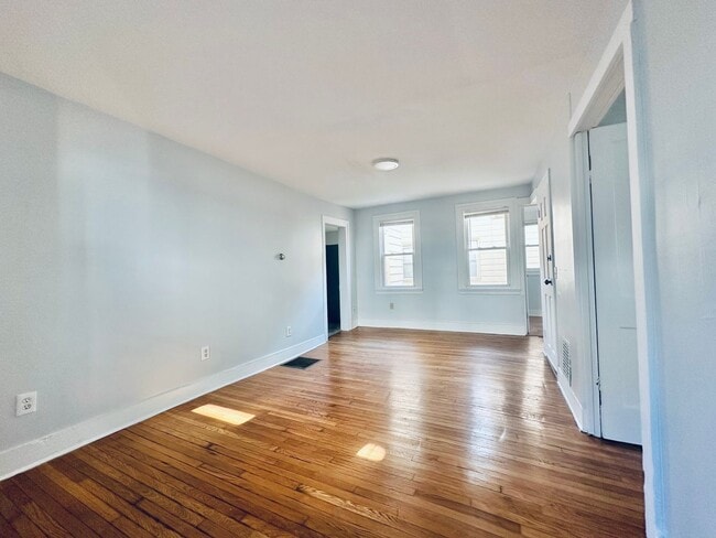 Photo - 179 Bradley St Unit 179-1