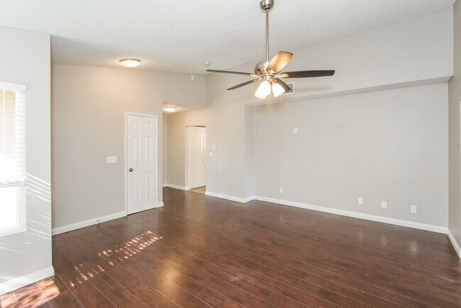 Photo - 644 Paulson Dr