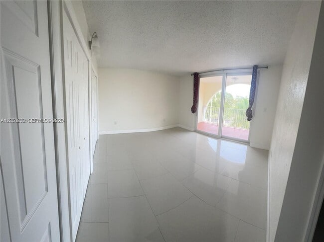 Photo - 6970 NW 186th St Unit 3-502