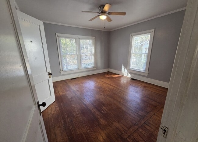 Photo - 1182 Brentwood Ave