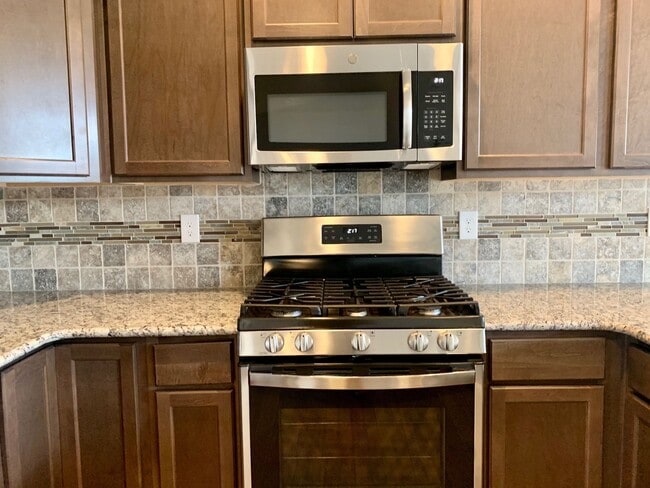 Photo - Main-Floor Living Meets Modern Comfort in Enclaves at Mountain Vista