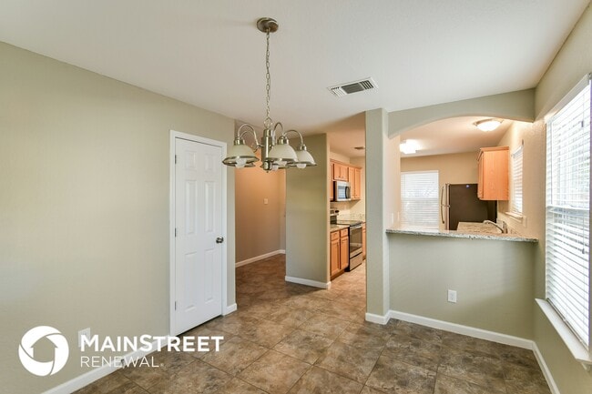 Photo - 222 Hallie Pass