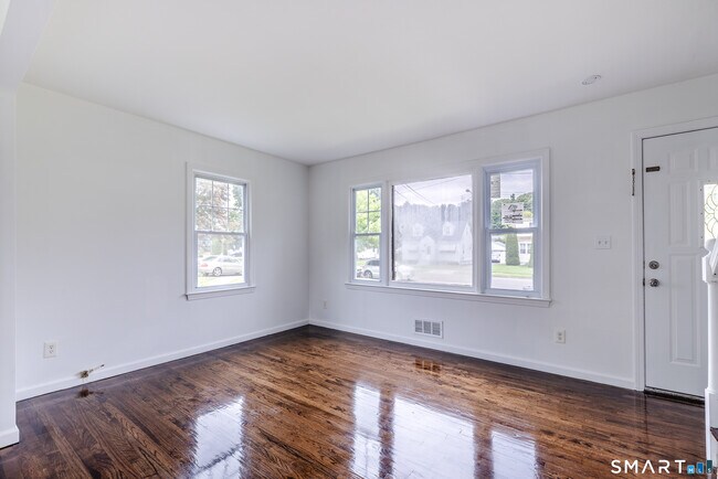 118 Bryden Terrace