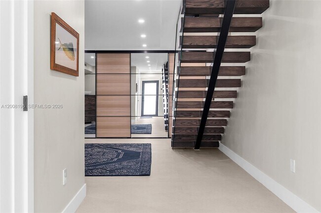 6901 Edgewater Dr Unit 318