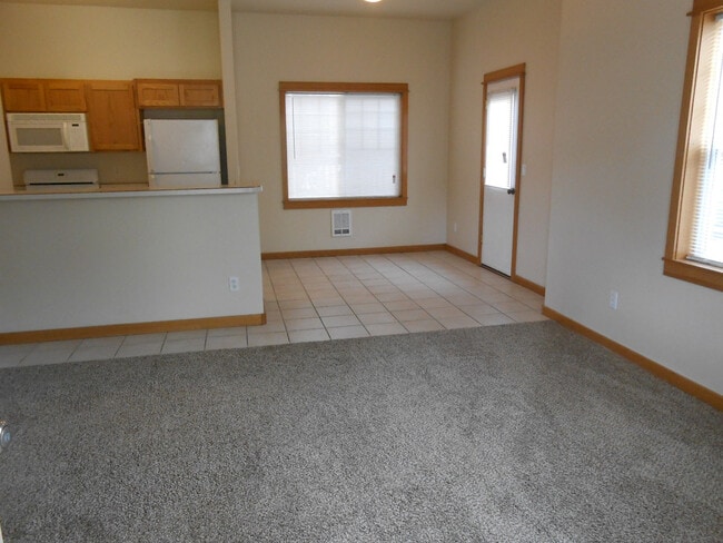 Photo - 449-1760 Lotus Unidad 449-1760-2 Lotus