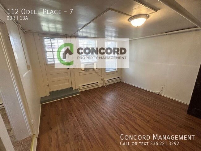 Photo - 112 Odell Pl Unidad 7