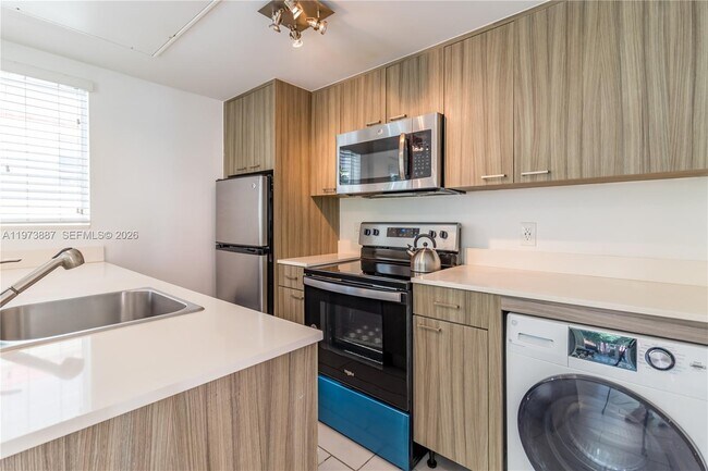 Photo - 740 Meridian Ave Unit 21