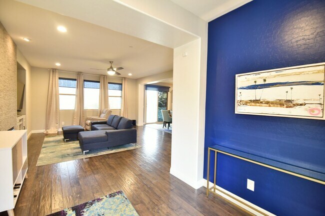 Photo - Gorgeous 3bed / 2.5bath home located in Tuscany!