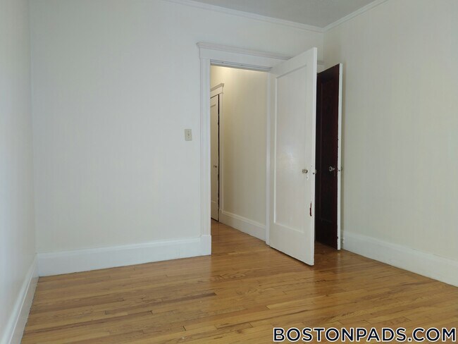 Photo - 349 Pleasant St Unit A2-6