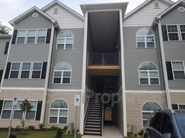 Building Photo - 2608 Pennoak Ln Unit E