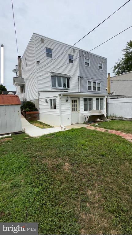 Photo - 10817 Kelvin Ave