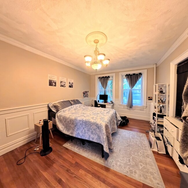 317 Saint Paul St Unit 1