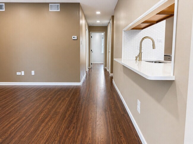 Photo - 7602 159th Pl