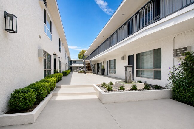 Terraces at Tarzana