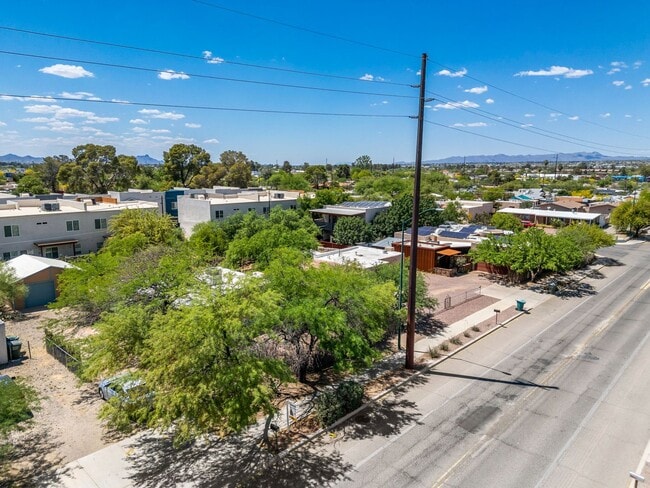 Photo - Charming historic home in central Tucson
