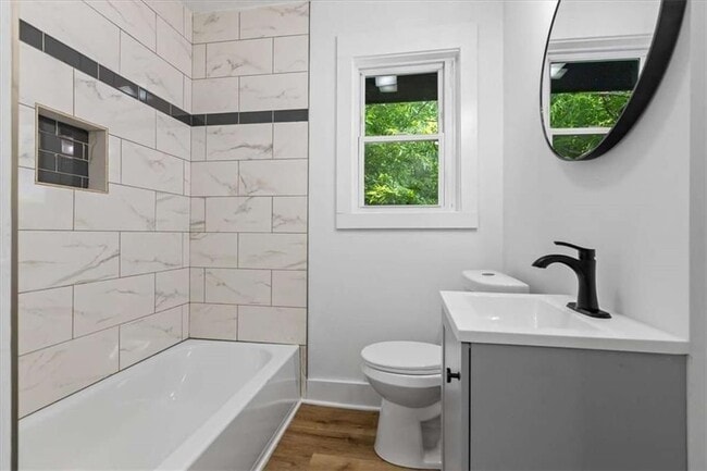 Photo - 1400 North St NW