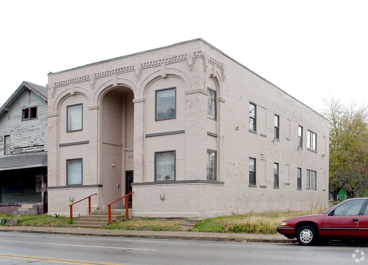 Photo - Domo Apartments
