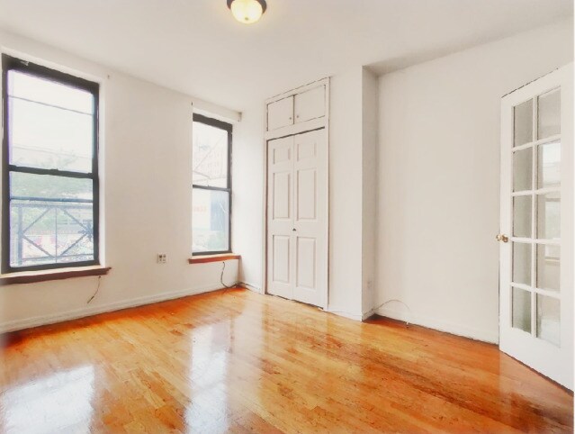 214 East 10th Street - 214 East 10th Street Apartments