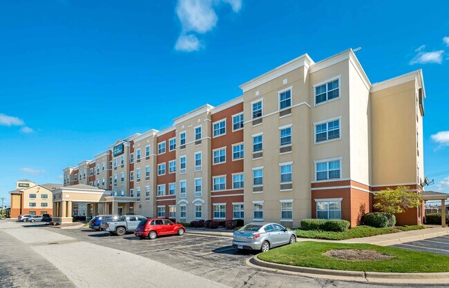 Furnished Studio-Chicago - O'Hare - South