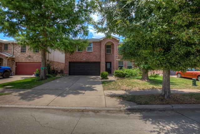Photo - 16609 Woodside Dr House