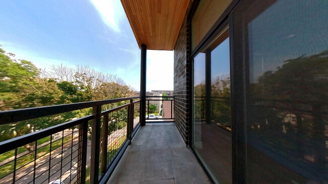 Unit 401 - balcony