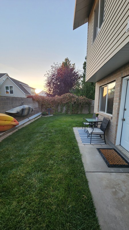 Photo - 201 N Geneva Rd