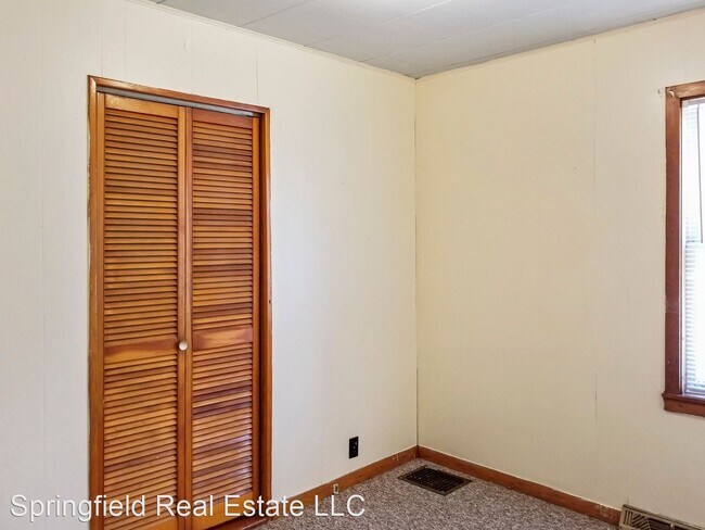 Photo - 3 br, 1 bath House - 2645 S Whittier St