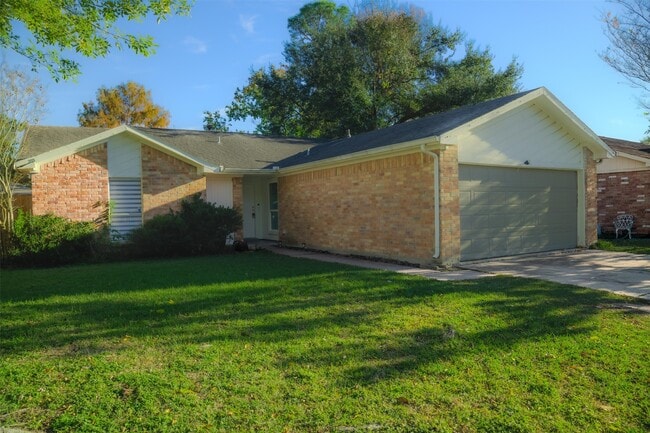 Building Photo - 1423 Valley Landing Dr