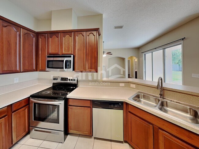 Photo - 14021 Golden Eagle Dr