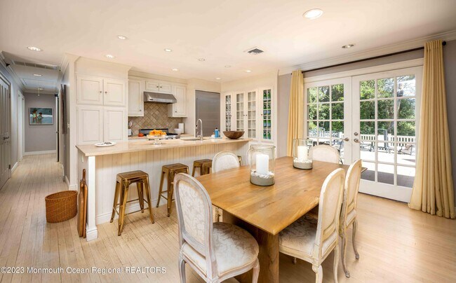 Photo - 1800 Marconi Rd