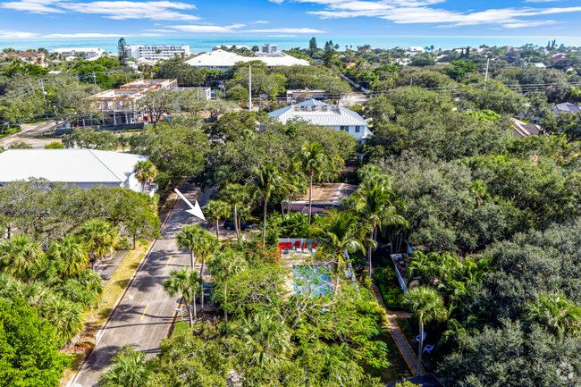 Building Photo - 720 Lantana Ln Unit A Rental