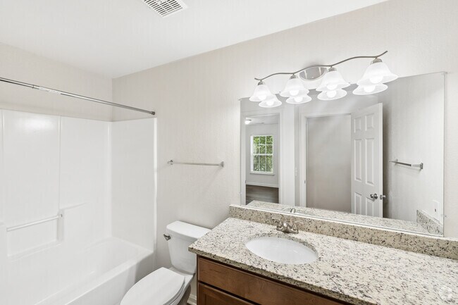 Elm 2BR, 1BA - 968SF - Bathroom