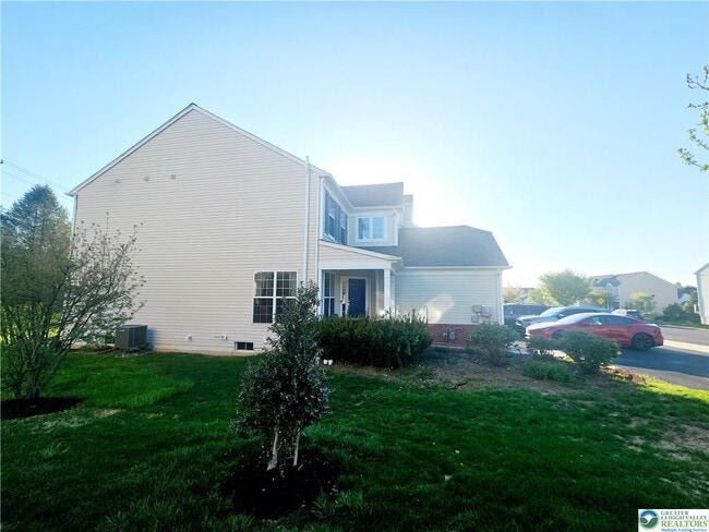 Photo - 8668 Mayfair Ct