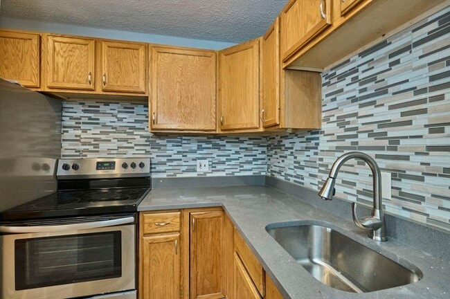 Photo - 178 Brighton Ave Unit 1