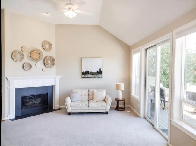 Photo - Luxury Four Bedroom Home in West Linn w/ Stunning Views!