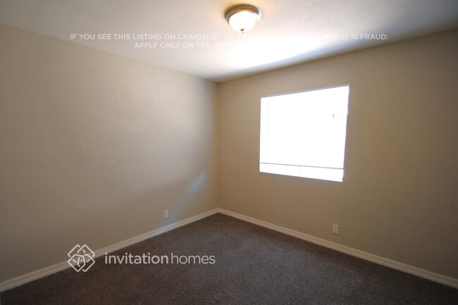Photo - 834 E Glade Ave