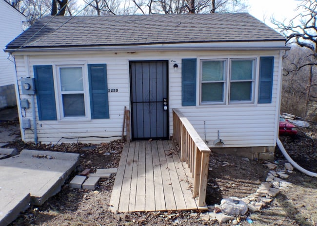 Building Photo - Cozy 1 bedroom and 1 bath ranch home located off 23rd St & S Arlington Ave in Independence.