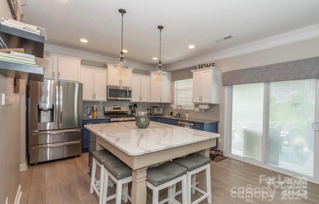 Photo - 11054 Hat Creek Ln