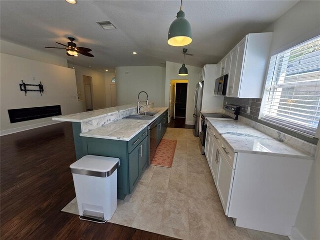 Photo - 730 Straw Lake Dr