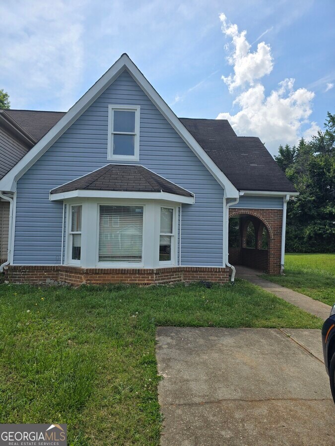 Photo - 2798 Country Ct SE Townhome