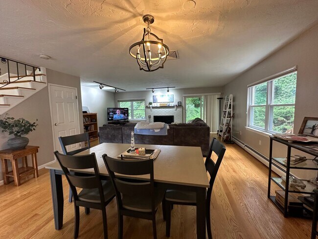 Photo - PRICE DROP + NO BROKER FEE....Townhouse, Central AC, 2 Parking Spots