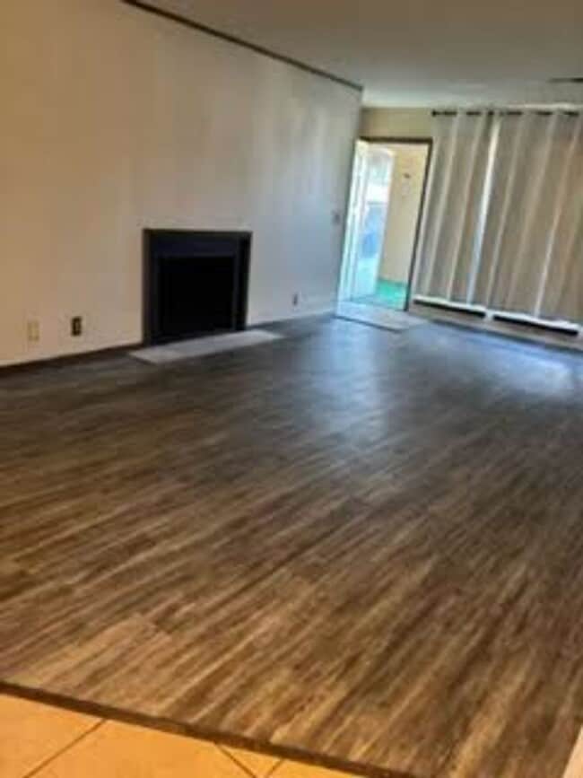 Photo - 6004 S Newport Ave Apartment Unit 6004 S Newport Ave E  #C9
