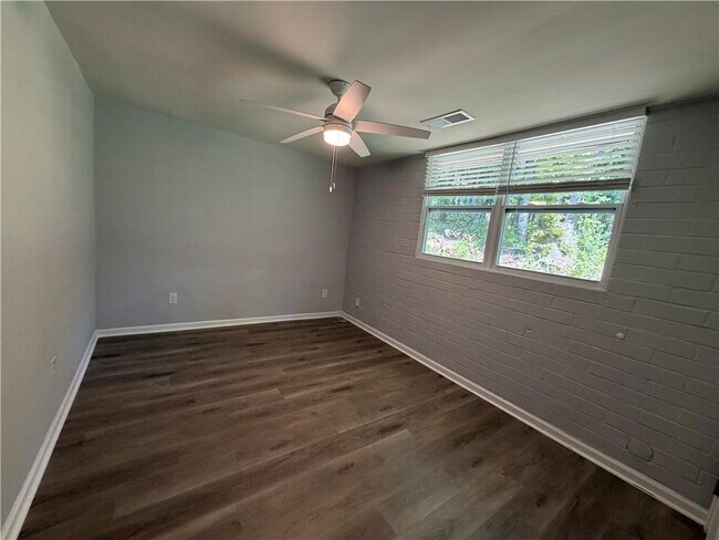 Photo - 571 Eva Kennedy Rd Unidad 3