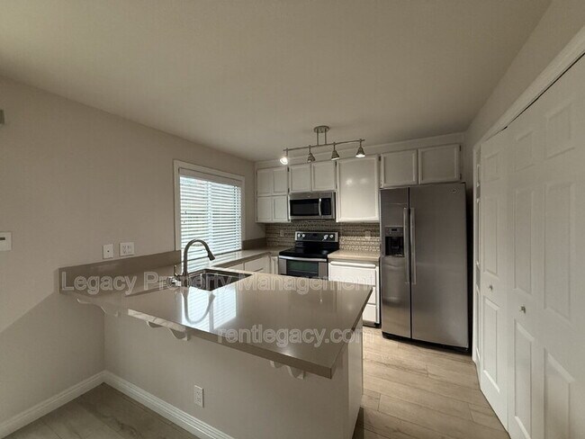 Photo - 2298 Sierra Blvd Unit Apt C