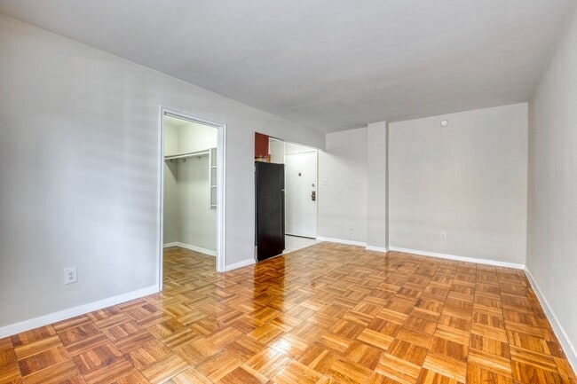 Capital Plaza Apartments