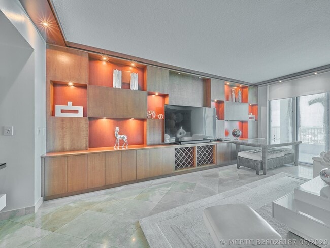 3720 S Ocean Blvd Unit 907