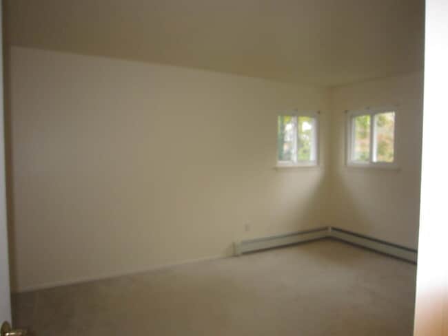 Photo - 42 Maple St