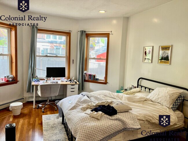 Photo - 25 Gibbs St Unit 2